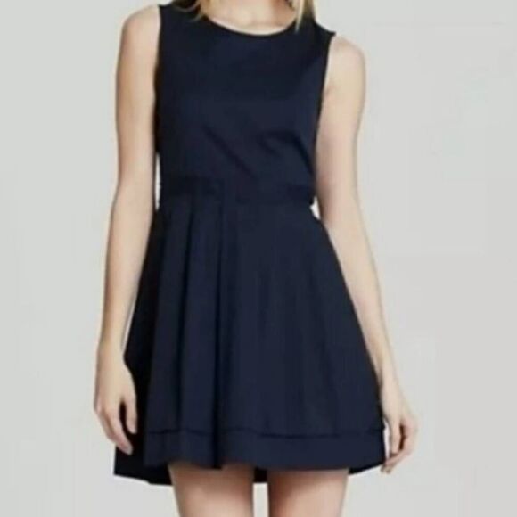 Theory Kaien Pleated Sleeveless Dress Navy Blue Fit and Flare size 6 - Picture 1 of 12